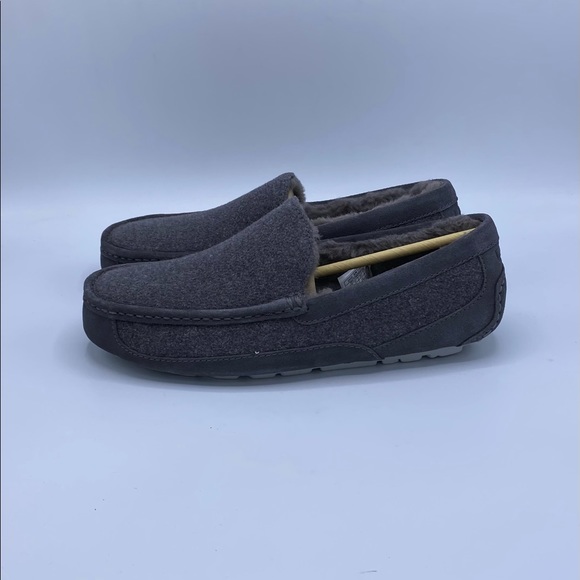 NEW! UGG Ascot Wool Men's Slipper - Picture 5 of 8